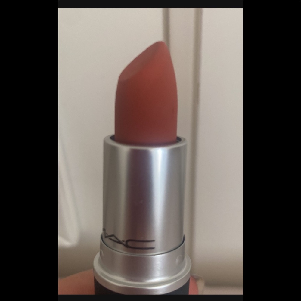 Mull it Over Mac Lipstick